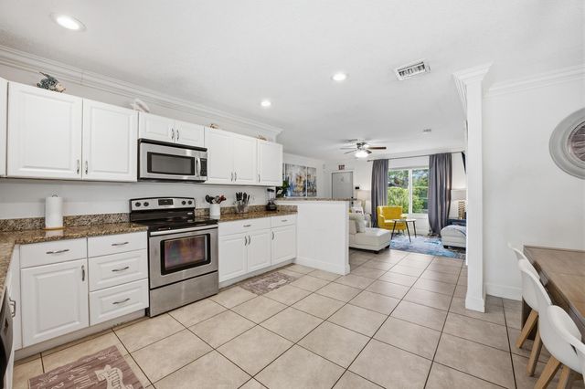 2788 Lake Ida Road, Delray Beach, FL 33445