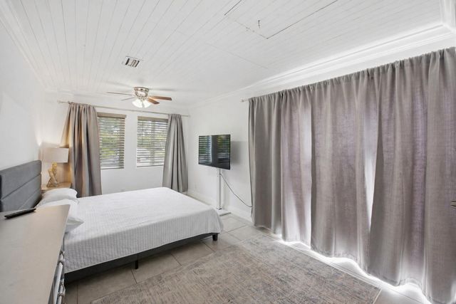 2788 Lake Ida Road, Delray Beach, FL 33445