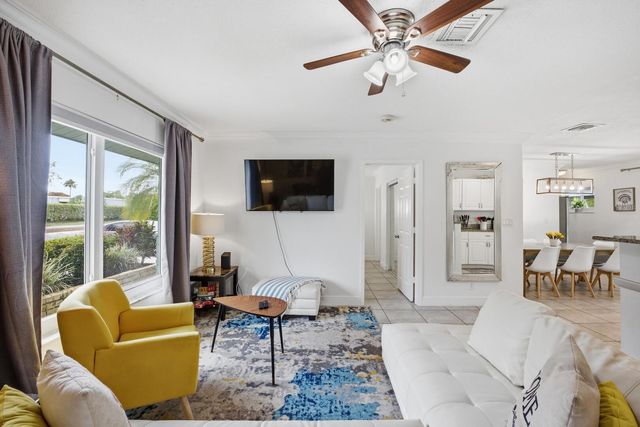 2788 Lake Ida Road, Delray Beach, FL 33445