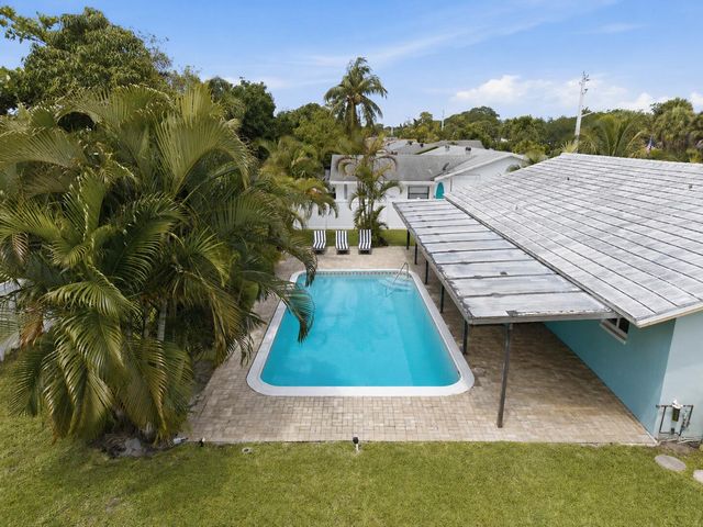 2788 Lake Ida Road, Delray Beach, FL 33445