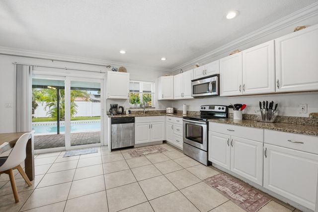 2788 Lake Ida Road, Delray Beach, FL 33445