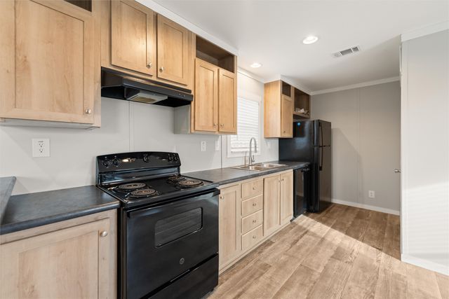 149 Pioneer Trail, Weatherford, TX 76087