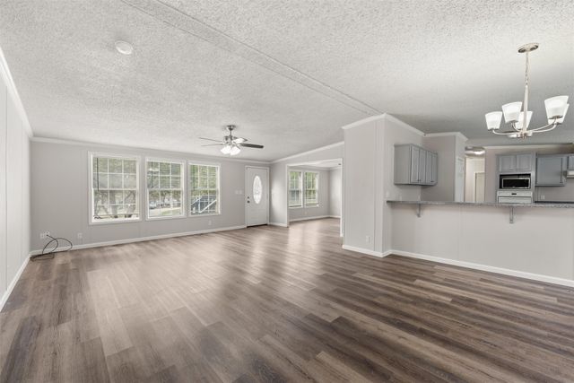 149 Pioneer Trail, Weatherford, TX 76087