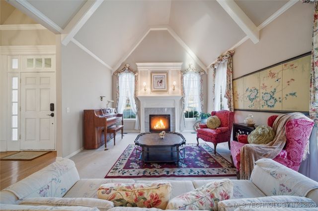 9021 S Maplewood Avenue, Tulsa, OK 74137