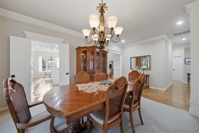 9021 S Maplewood Avenue, Tulsa, OK 74137