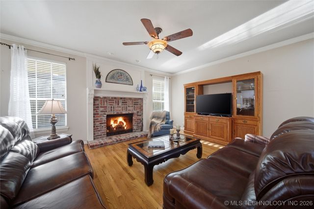 9021 S Maplewood Avenue, Tulsa, OK 74137