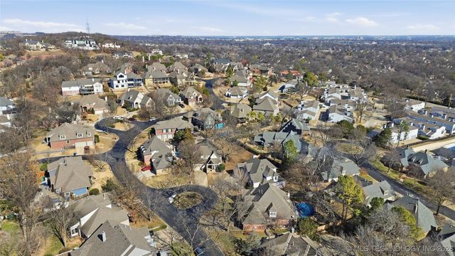 9021 S Maplewood Avenue, Tulsa, OK 74137