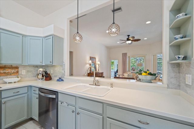 7220 SOUTHGATE COURT, Sarasota, FL 34243