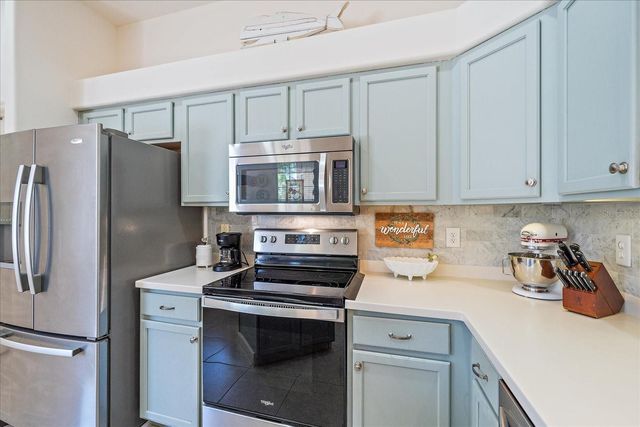 7220 SOUTHGATE COURT, Sarasota, FL 34243