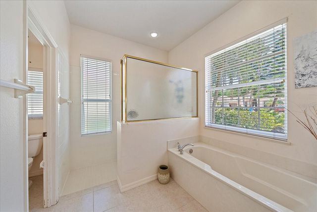 7220 SOUTHGATE COURT, Sarasota, FL 34243