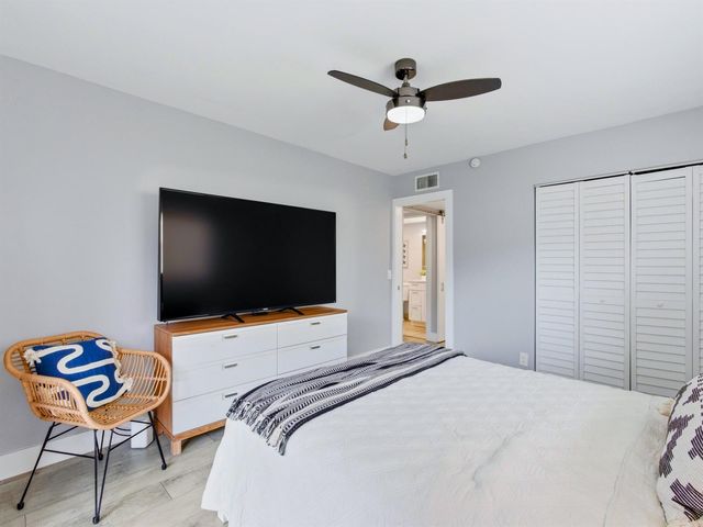 397 Burgundy I, Delray Beach, FL 33484
