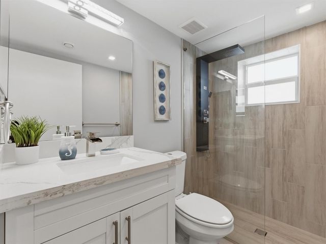 397 Burgundy I, Delray Beach, FL 33484