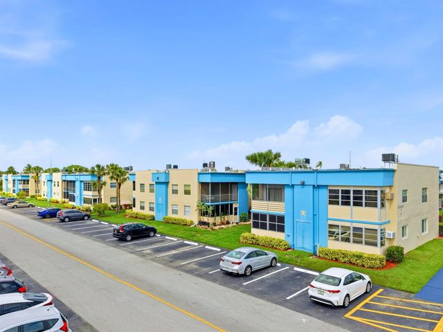 397 Burgundy I, Delray Beach, FL 33484