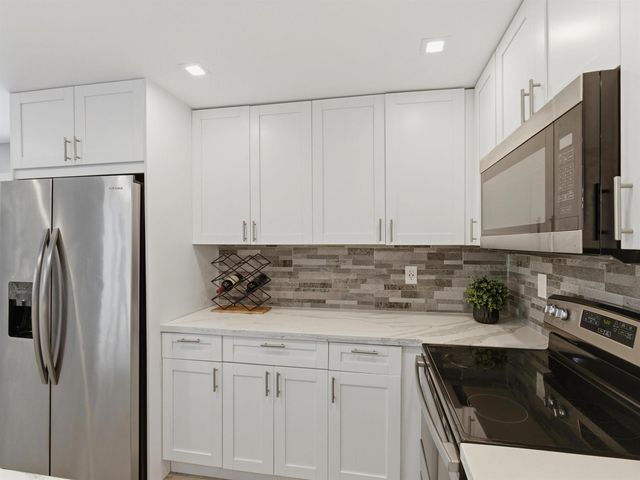 397 Burgundy I, Delray Beach, FL 33484