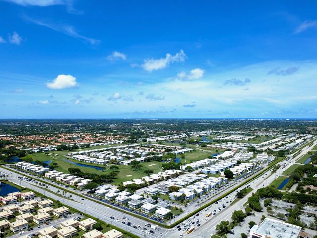 397 Burgundy I, Delray Beach, FL 33484