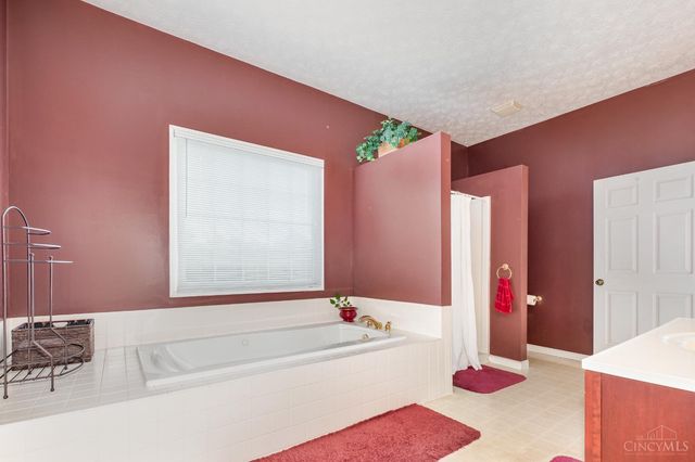 9670 Murdock Goshen Road, Hamilton Twp, OH 45140