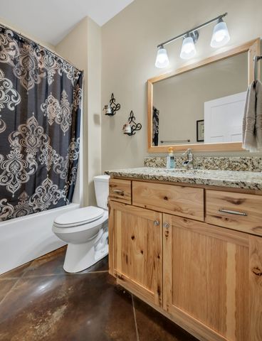 1026 Yellow Creek Rd, Dickson, TN 37055