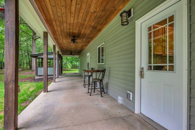 1026 Yellow Creek Rd, Dickson, TN 37055
