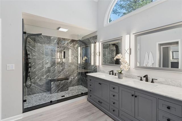5356 Windsor Green Court SE, Mableton, GA 30126