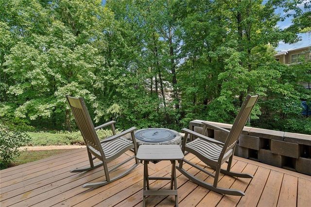 5356 Windsor Green Court SE, Mableton, GA 30126