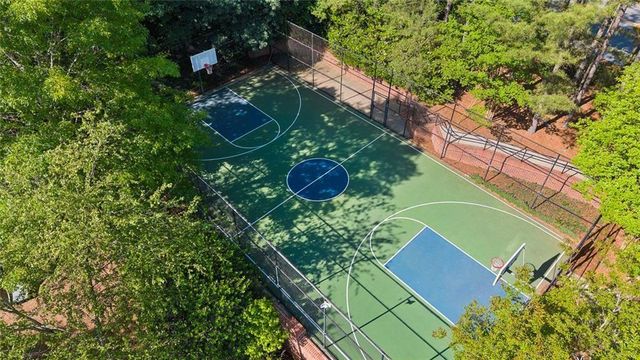 5356 Windsor Green Court SE, Mableton, GA 30126