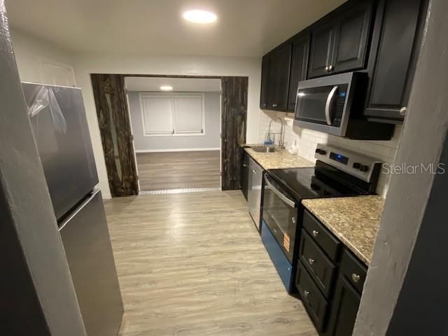 8911 N WILLOW AVENUE, Tampa, FL 33604