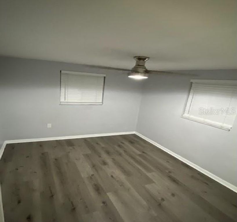 Image 12 of property listing at 8911 N WILLOW AVENUE, Tampa, FL 33604