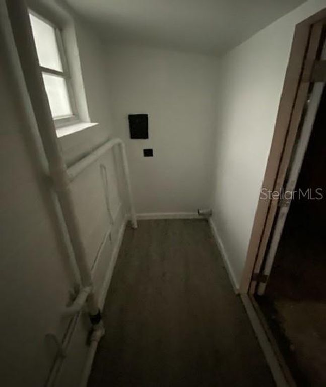 Image 17 of property listing at 8911 N WILLOW AVENUE, Tampa, FL 33604