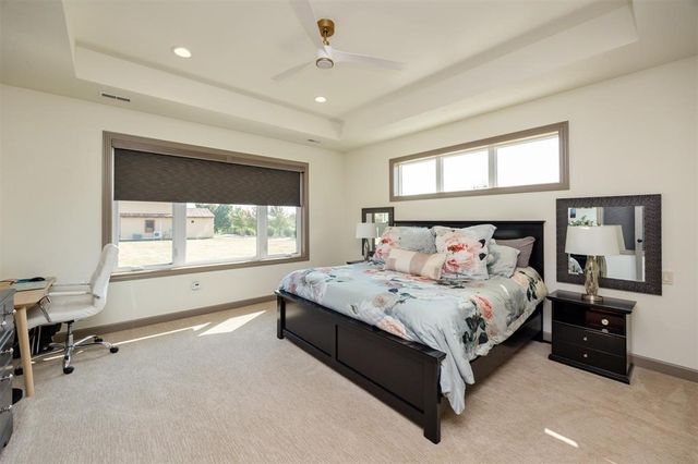 10232 Bella Strada Lane, Johnston, IA 50131