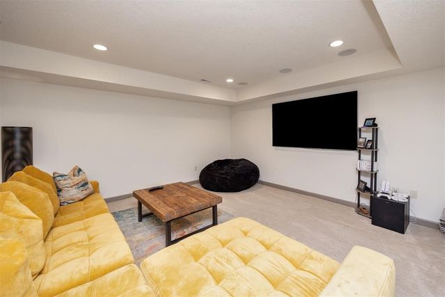 10232 Bella Strada Lane, Johnston, IA 50131