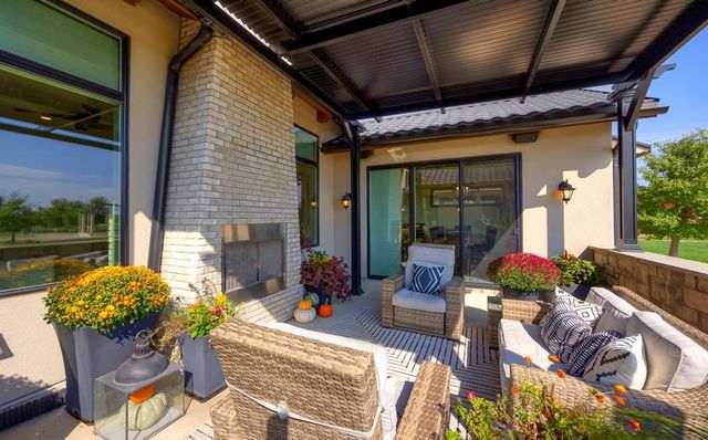 10232 Bella Strada Lane, Johnston, IA 50131