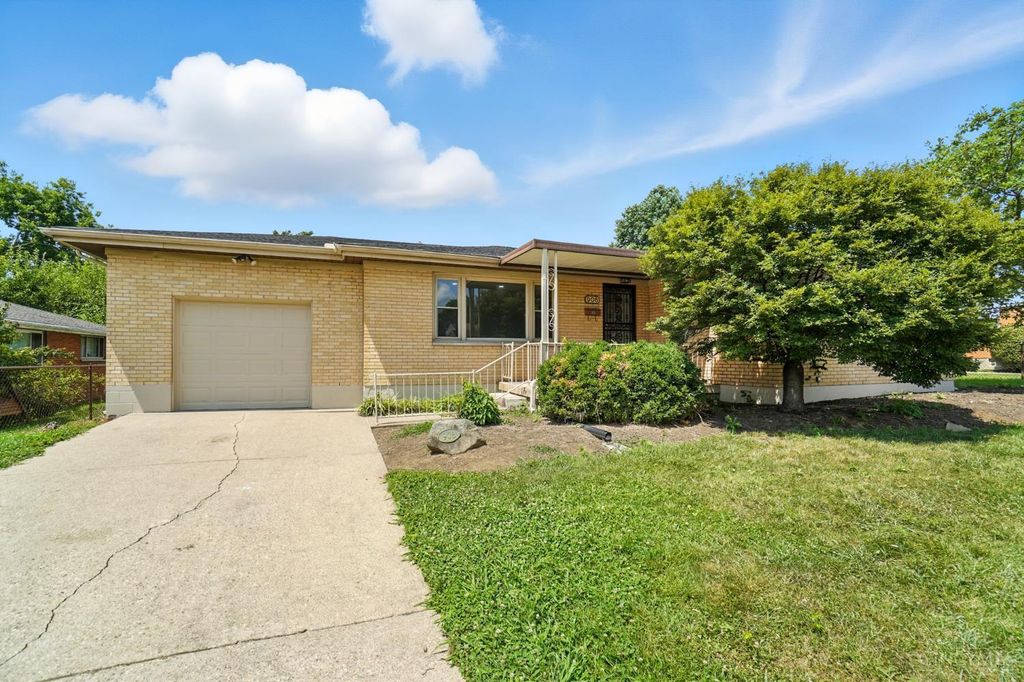 908 Lamberton Street, Middletown, OH 45044