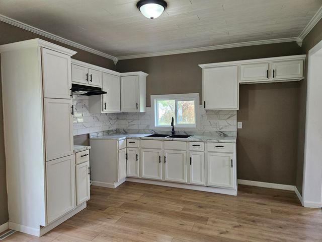 4084 Seneca Street, Weston, MI 49289