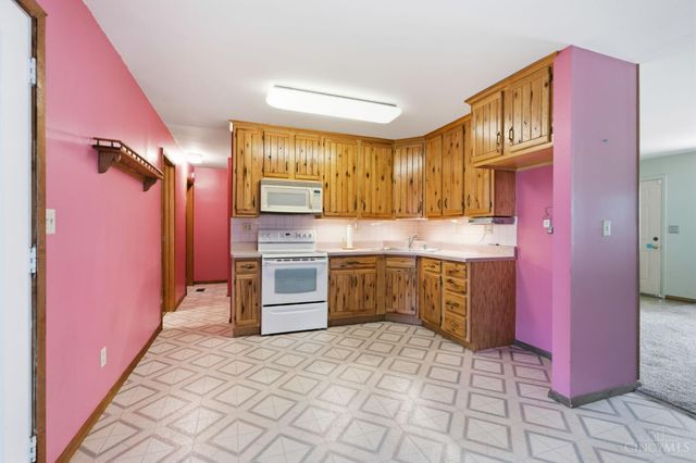 1420 Ottawa Drive, Xenia, OH 45385