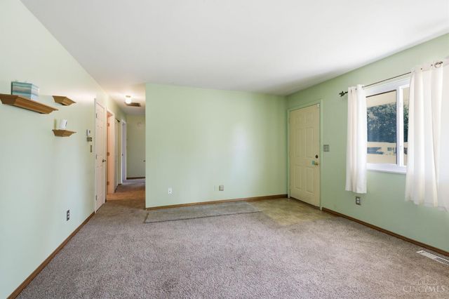 1420 Ottawa Drive, Xenia, OH 45385