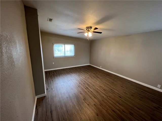 4845 Concord St, Corpus Christi, TX 78415