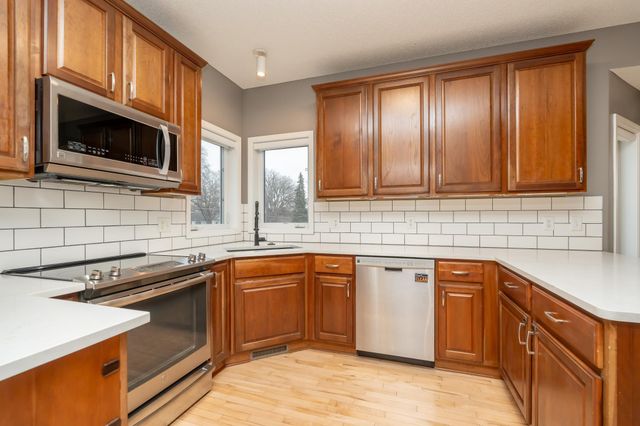 3556 Zane Avenue N, Crystal, MN 55422