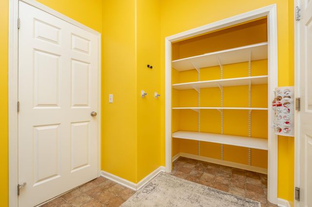 3556 Zane Avenue N, Crystal, MN 55422