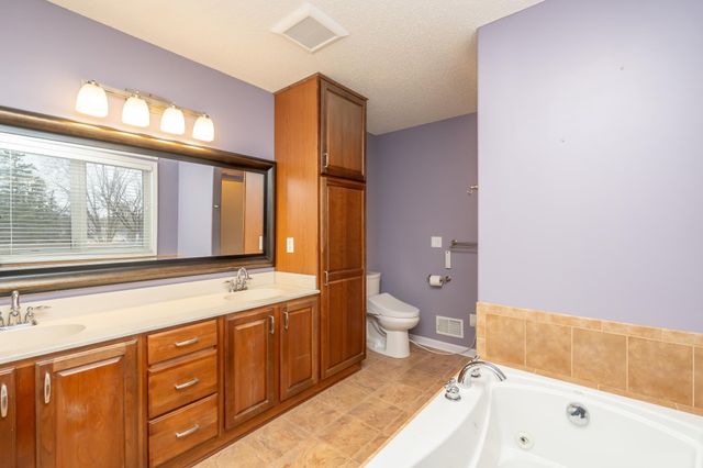 3556 Zane Avenue N, Crystal, MN 55422