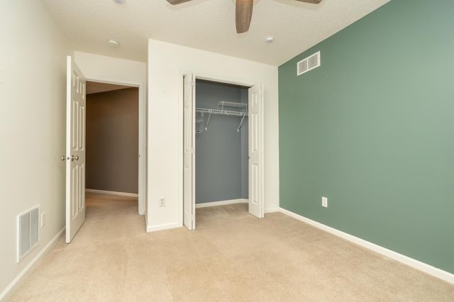 3556 Zane Avenue N, Crystal, MN 55422