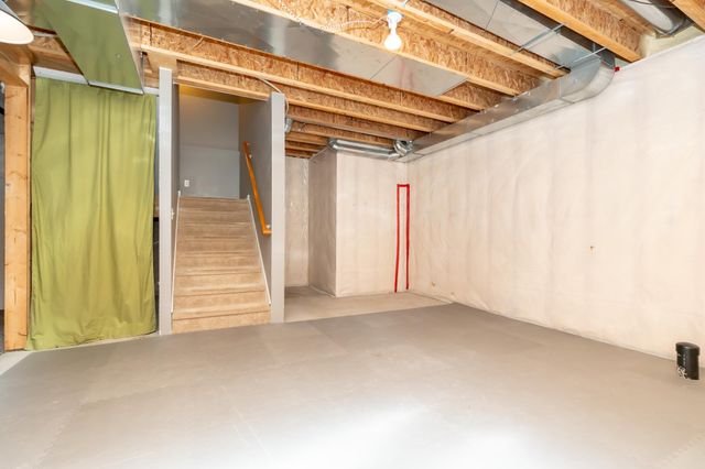 3556 Zane Avenue N, Crystal, MN 55422