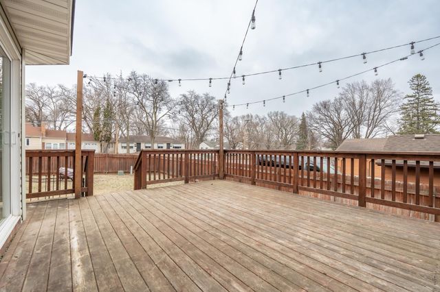 3556 Zane Avenue N, Crystal, MN 55422