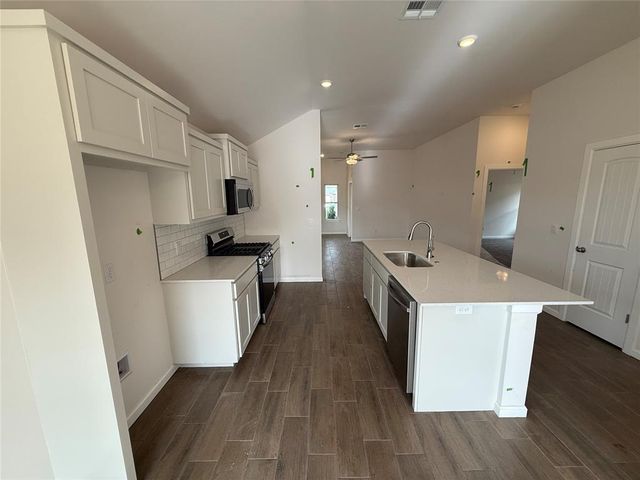 3000 NW 196th Place, Edmond, OK 73012