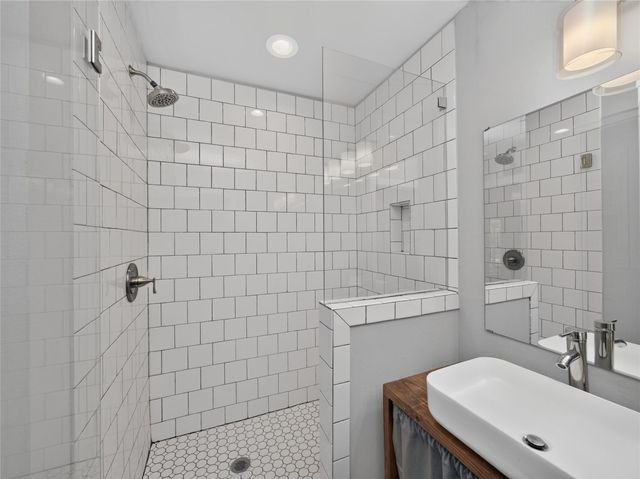4504 Kitty Ave, Austin, TX 78721
