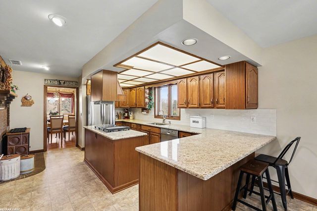 61313 Miriam Drive, Washington, MI 48094