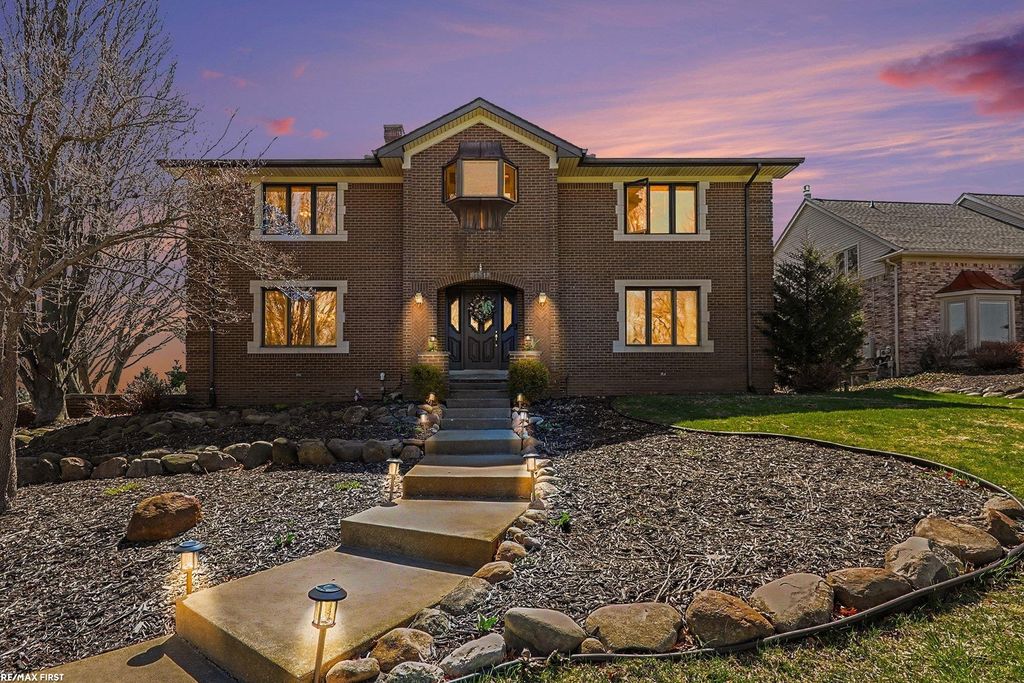 61313 Miriam Drive, Washington, MI 48094
