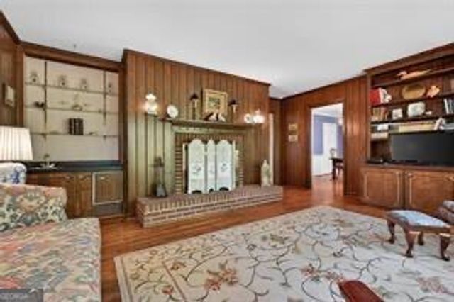 575 River Valley Road, Sandy Springs, GA 30328