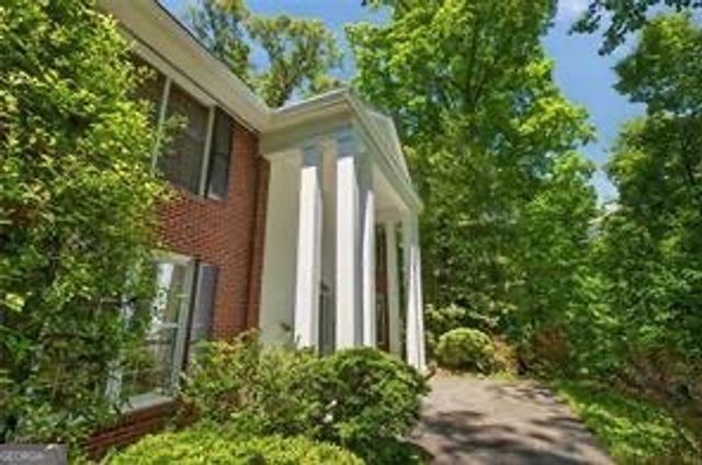 575 River Valley Road, Sandy Springs, GA 30328