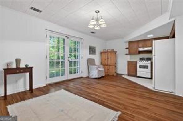 575 River Valley Road, Sandy Springs, GA 30328