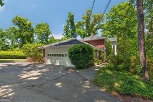 575 River Valley Road, Sandy Springs, GA 30328